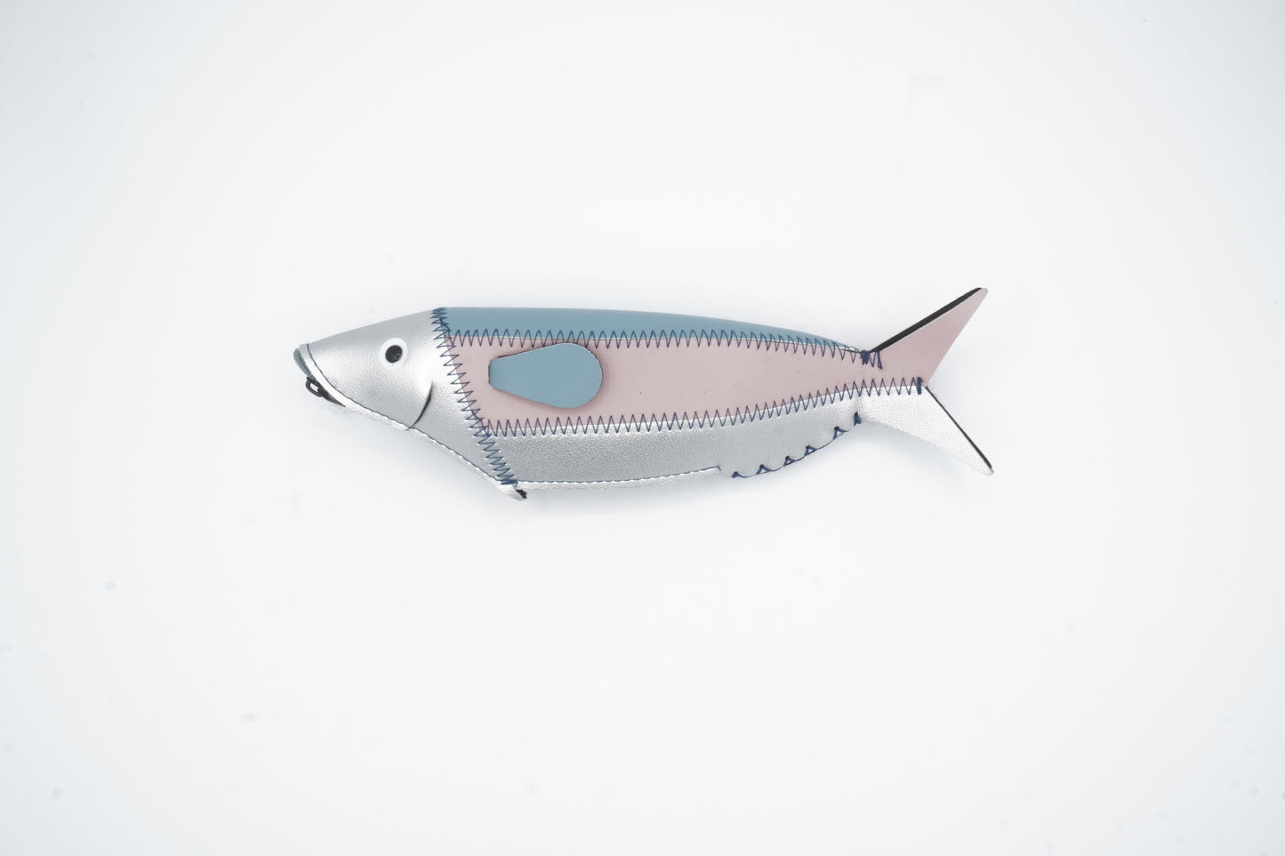 El Commun Pouch Fish case