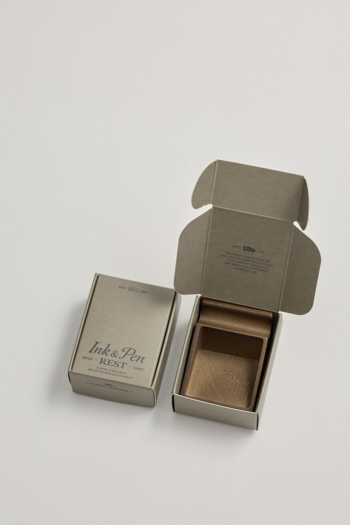 Wearingeul Ink & Pen Rest