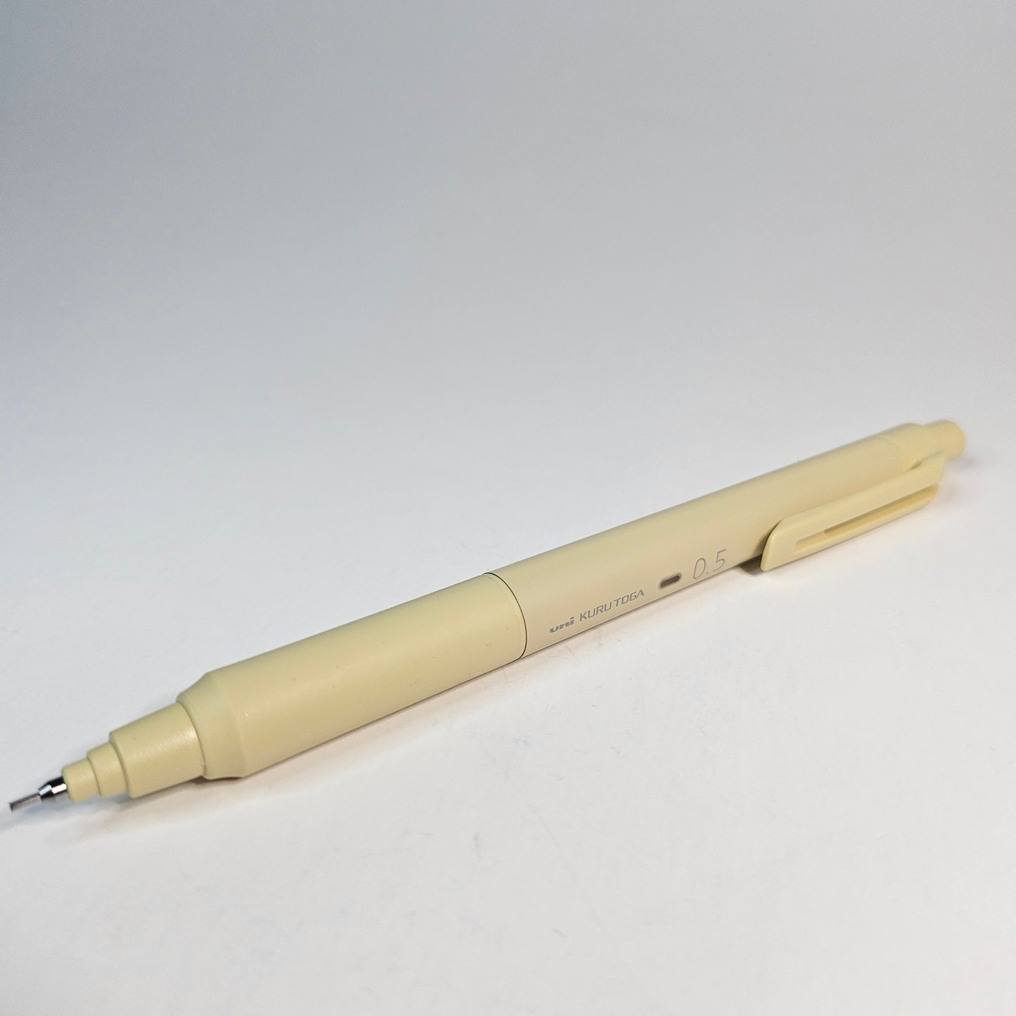 Mitsubishi Mechanical Pencil Kurutoga KS (Cream Yellow)