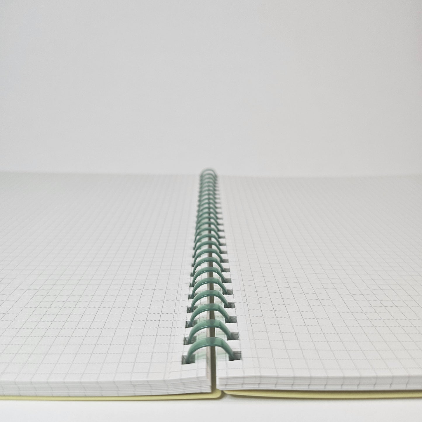 KOKUYO Notebook Grid Sooofa Soft Ring (Yellow)