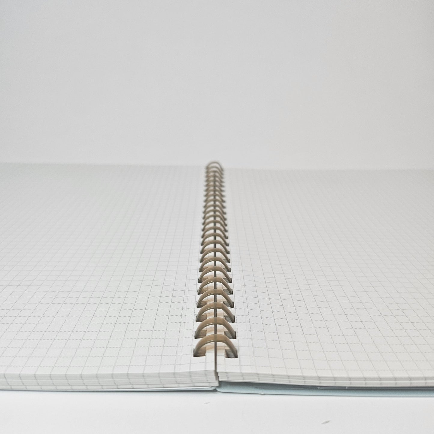 KOKUYO Notebook Grid Sooofa Soft Ring (Light Blue)