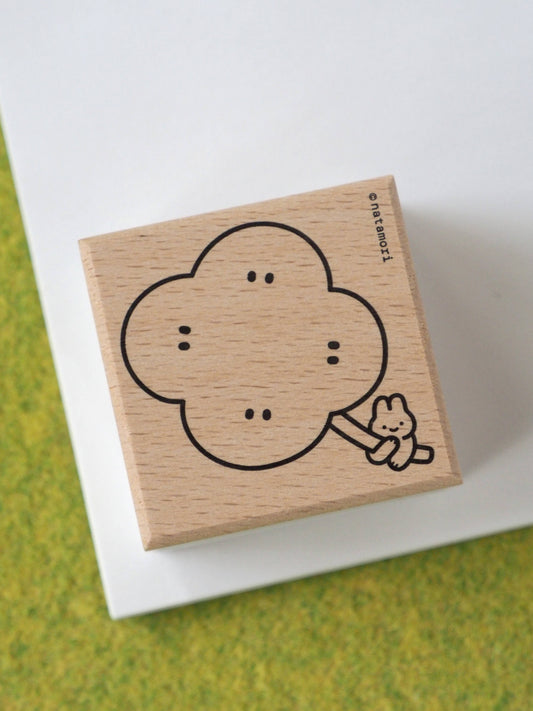 Natamori- Clover • stamp