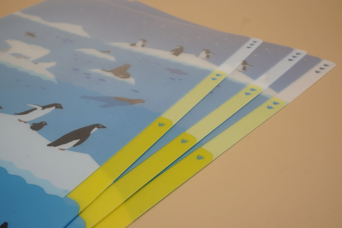 3-Pocket Clear Folder A4
