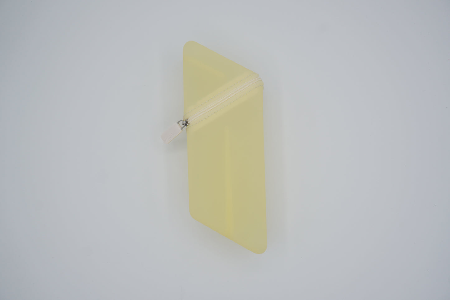Kakusta Slim Portable Pen Holder Silicon