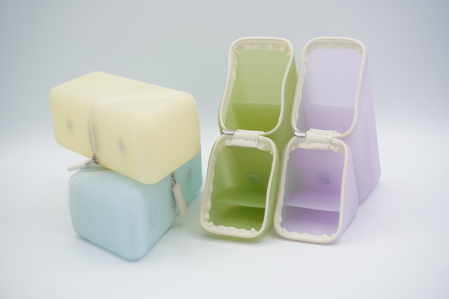 Kakusta Slim Portable Pen Holder Silicon