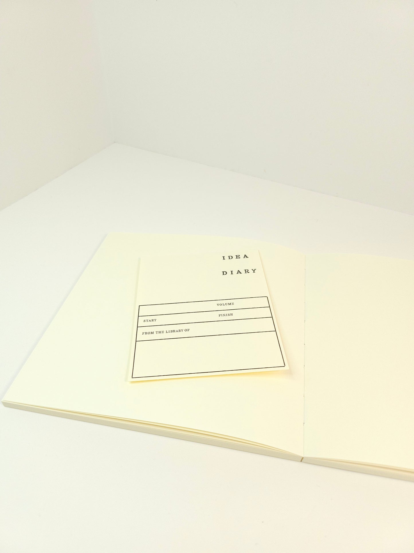 MD NOTEBOOK <A5 Square Thick> Blank